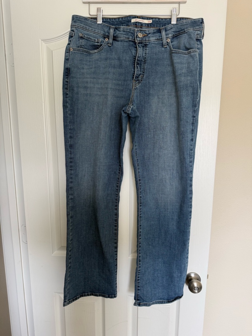 Classic 415 Classic Boot Medium Wash Jeans